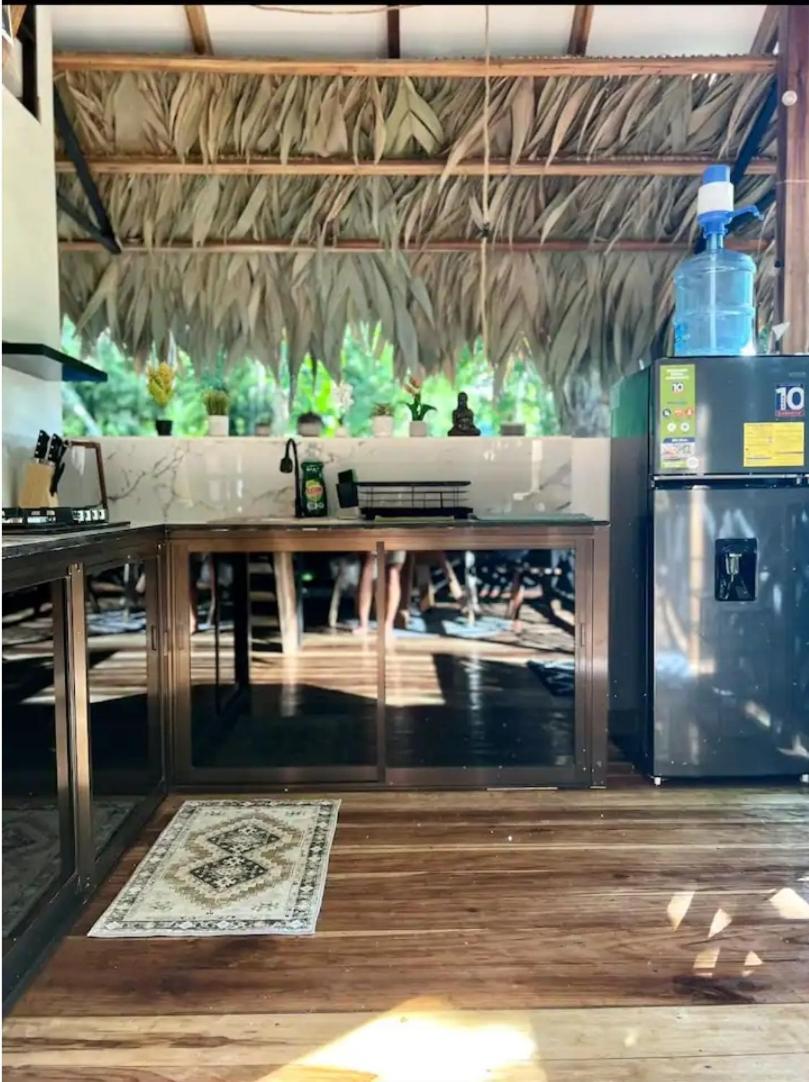 Evolution House Jungle Oasis Villa Hone Creek Bagian luar foto